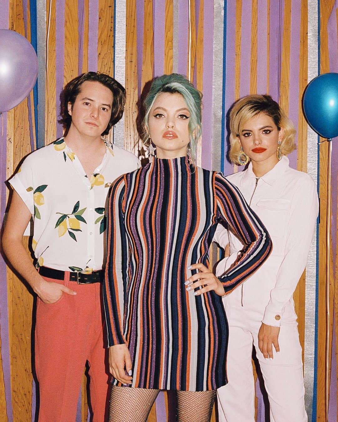 HEY VIOLETのインスタグラム：「two more days??? are u serious??? who else is excited for QOTN video? head on over to spotify to see today’s sneaky peaky」