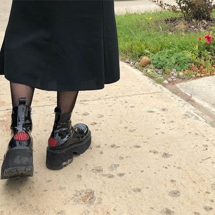 UNIFのインスタグラム：「@yieks2.0 .。.*・.。.・°.。*・° ⅅaⅅa Boots [  restocked ]」
