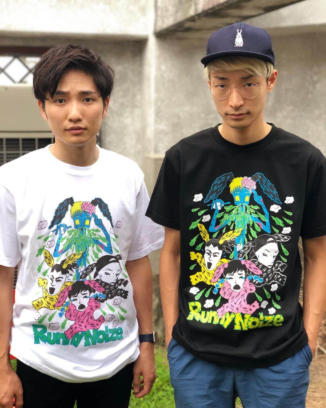 洲崎貴郁さんのインスタグラム写真 - (洲崎貴郁Instagram)「Runny NoizeのオリジナルTシャツが本日から新発売です！ ライブハウスにてライブ当日に販売します！  ネット販売はまだ未定ですねん  #RunnyNoize #ラニーノイズ #デザインは #クレイジー同期の #ぬゅぬゅゅゆゅゅゅゅゅ」9月11日 17時06分 - runnysuzaki0504