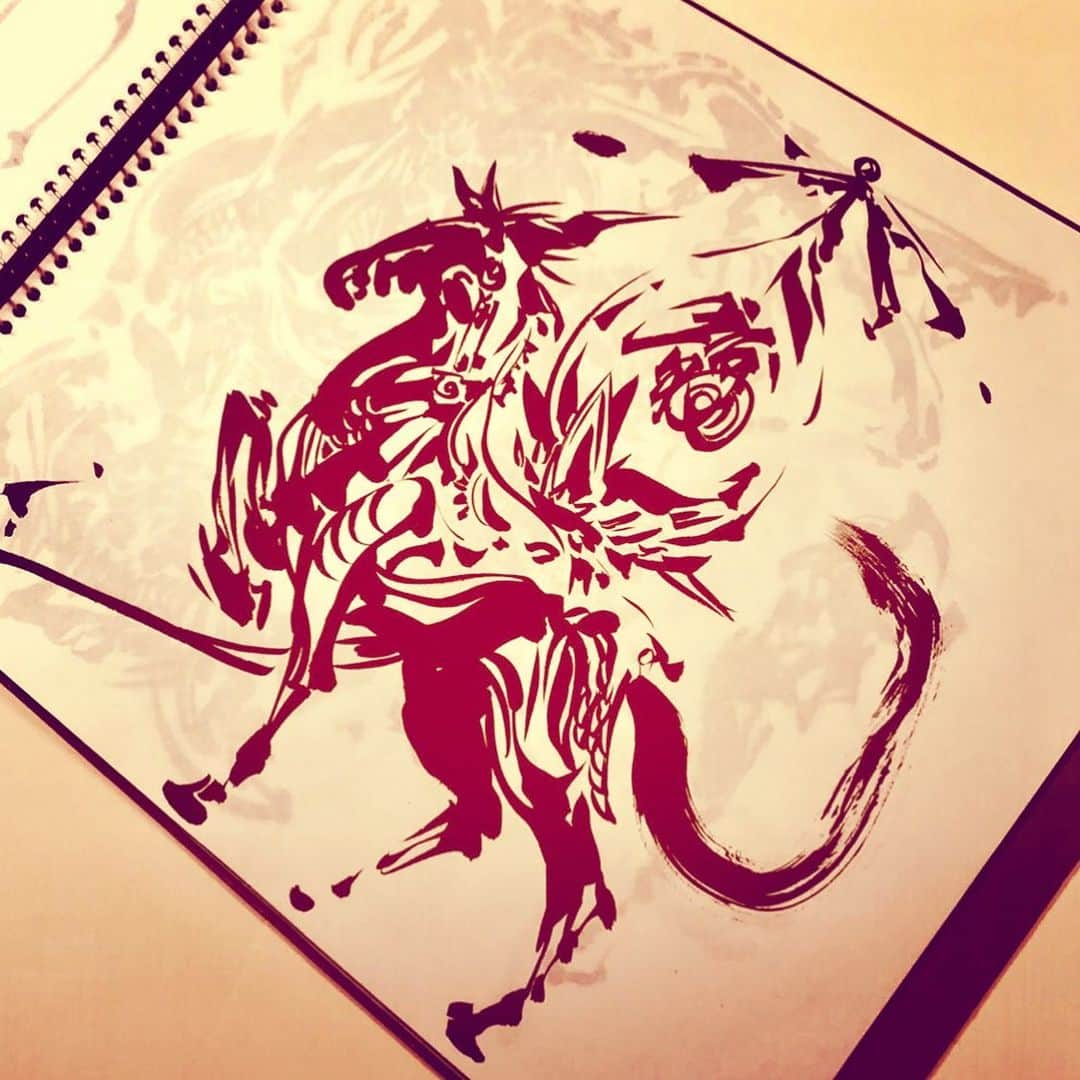 雨宮慶太さんのインスタグラム写真 - (雨宮慶太Instagram)「馬蹄ノ音  #dragon #monster #dotart  #japan  #Asia  #doddle  #sketch #woman #fairy #creature #pencil #draw  #drawing #instagood #draw #art  #illust  #illustration #garo #keitaamemiya」9月11日 17時13分 - keitaamemiya