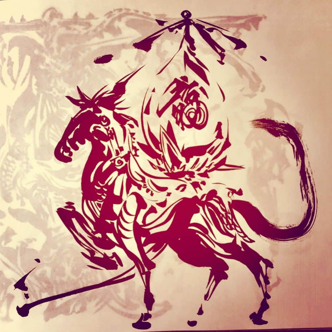 雨宮慶太さんのインスタグラム写真 - (雨宮慶太Instagram)「馬蹄ノ音  #dragon #monster #dotart  #japan  #Asia  #doddle  #sketch #woman #fairy #creature #pencil #draw  #drawing #instagood #draw #art  #illust  #illustration #garo #keitaamemiya」9月11日 17時13分 - keitaamemiya