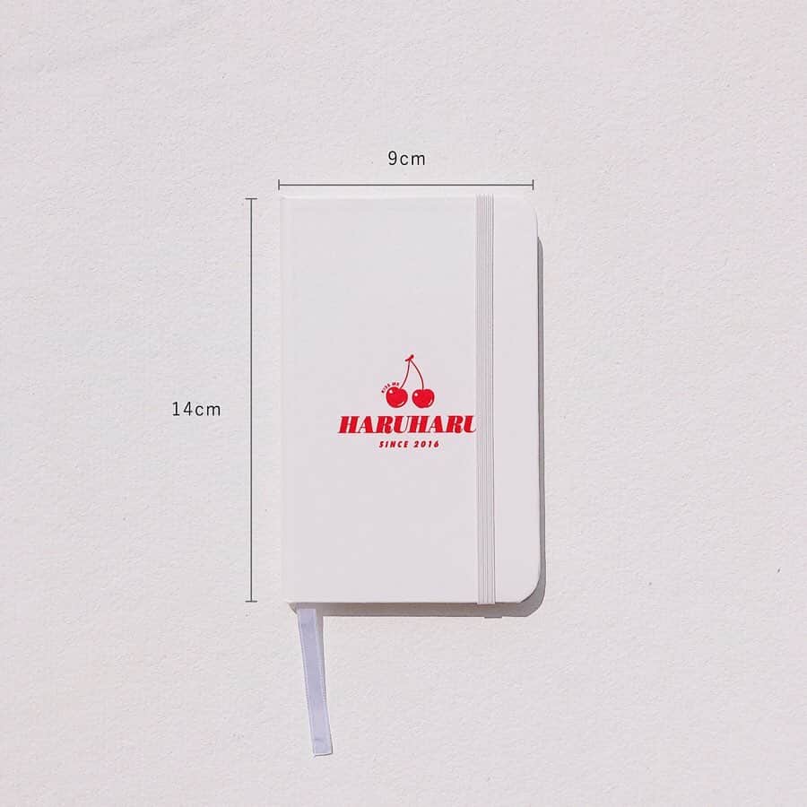 ハルハルさんのインスタグラム写真 - (ハルハルInstagram)「#韓国 っぽハルハル ノート&ハルハルステッカープレゼント🥳🍒💕﻿ ﻿ ハルハルのオリジナルノート&ステッカーセットを3名様にプレゼント♡﻿ #韓国っぽ #ステッカー #ノート﻿ ﻿ （📖）ノート 1冊﻿ （🍒）シール 5種類﻿ ﻿ 韓国っぽい可愛すぎるノートは、コンパクトなので持ち運びに◎﻿ ハルハルが新しく作った5種類のステッカーは、携帯にも入れやすいちょうどいいサイズ感🙆🏻‍♀️﻿ クマのシールは、ハルハルオリジナルキャラクターの #トッキ だよ🧸♡﻿🐰 ﻿ ﻿ ﻿ ▼応募方法▼﻿ ①ハルハル（ @haruharu_furyu ）をフォロー﻿ ②この投稿にコメント﻿ ﻿ ▼応募期間▼﻿ 9/11〜9/23 ﻿ たっくさんの応募待ってます😘♡♡﻿ ﻿ ﻿ 💌当選者の方にはDMにてご連絡致します💌﻿ ﻿ ※商品は予告なく変更になる場合がございます。ご了承の上、ご応募ください☺︎﻿ ﻿ ﻿ ﻿ -------------------------------------------﻿ #ハルスタ や #ハルハル をタグ付けしていただくと、﻿ ハルハルの記事やInstagramに投稿させていただく場合がございます♡﻿ #하루스타 #하루하루 를 태그 하시면﻿ 하루하루의 기사와 인스타그램에서 사용할 가능성이 있습니다♡﻿ -------------------------------------------﻿ ﻿ ﻿ ﻿ ﻿ ﻿ #プレキャン#プレゼント#文房具#note#置き画#置き画倶楽部」9月11日 17時14分 - haruharu_furyu