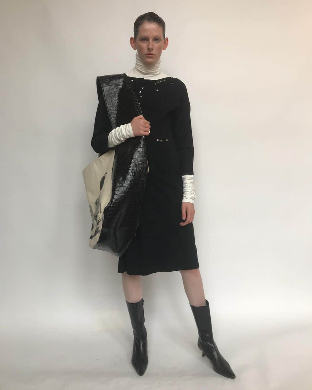 クリエーチャーズオブザウィンドのインスタグラム：「@frreyaa wearing @creaturesofthewind rivet dress @cdlm.us turtleneck and bag styling: @alex_jordan_harrington casting: @midlandagency」