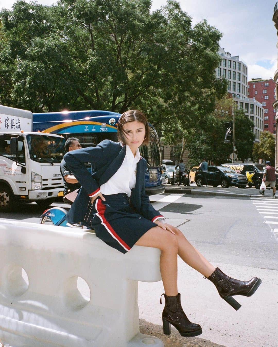 サラ・エレンさんのインスタグラム写真 - (サラ・エレンInstagram)「The New York Special with  @TommyHilfiger 🚨 #TommyHilfiger #TOMMYNOW #TommyXZendaya #PowerDressing #TommyPartner」9月11日 10時16分 - sarahellen