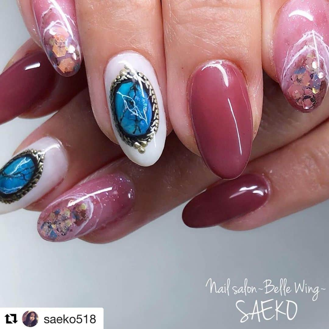 initygel_officialさんのインスタグラム写真 - (initygel_officialInstagram)「#Repost @saeko518 with @get_repost ・・・ お客様ネイル♡﻿ ﻿ ﻿ ﻿ ▹▸夏と秋とキラキラと﻿ 部屋とYシャツと私﻿ ﻿ ﻿ 🤣💓w﻿ ﻿ ﻿ ﻿ ﻿ ﻿ 今回は息子くんもご一緒‪でした⸜(*ˊᵕˋ* )⸝‬﻿ 一緒にしりとりしながら笑いまくって﻿ 楽しかったぁ🤣﻿ ﻿ ﻿ しりとりで笑うとか え？って感じかもだけど﻿ ホント謎の文章作り上げてウケたんだよ😂﻿ ﻿ ﻿ いつもありがとうございます💋﻿ ﻿ ﻿ ﻿ ﻿ ✎items✐﻿ #initygel﻿ ✩POTPOURRI COLLECTION﻿ [PN-03S]﻿ ✩Sparkly COLLECTION﻿ [SP-08G]﻿ ✩︎﻿ [WH-01M]﻿ ﻿ ﻿ ﻿ ﻿ @initygel_official ﻿ #ジェルネイル #天然石ネイル #秋ネイル #ニュアンスネイル #ジェルネイルデザイン #ターコイズネイル #大人ネイル #pinknails #ピンクベージュネイル #ベージュネイル #オフィスネイル #ワンオクネイル #グラデーションネイル #インスタ映え #秩父 #ネイルサロンbellewing #美甲 #光疗胶美甲 #セルフネイル #セルフネイル部 #маникюр #네일 #젤네일 #네일아트 #instagood #nailstagram」9月11日 10時47分 - initygel_official