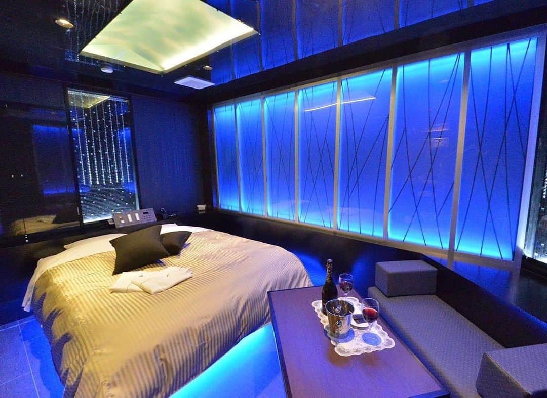 Loveinn Japanのインスタグラム：「Terrace M , Tokyo Room for 2 starting from 7,000 per night ++ https://loveinnjapan.com/en/hotel/540362/ #loveinnjapan #hotektokyo #tokyohotels #coupleshotels #couplehotels #japanboutiquehotels #japanholiday #coupleholiday」