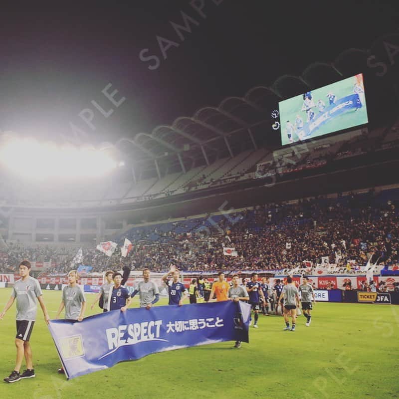 安西幸輝さんのインスタグラム写真 - (安西幸輝Instagram)「沢山の応援ありがとうございました！！ポルトガルに帰って日々努力して、成長します！！ 2ヶ月前までいた、カシマスタジアムのピッチにまた、立つことが出来て本当に嬉しかったです！鹿島のサポーターのみなさん暖かいご声援ありがとうございました🙏 #カシマスタジアム #日本代表」9月11日 12時10分 - kouki.anzai_official