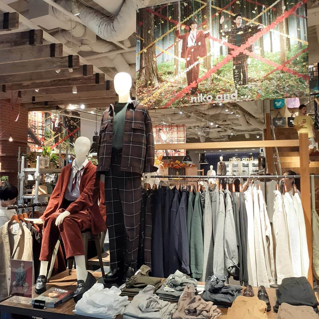 ニコアンドのグルメインスタ