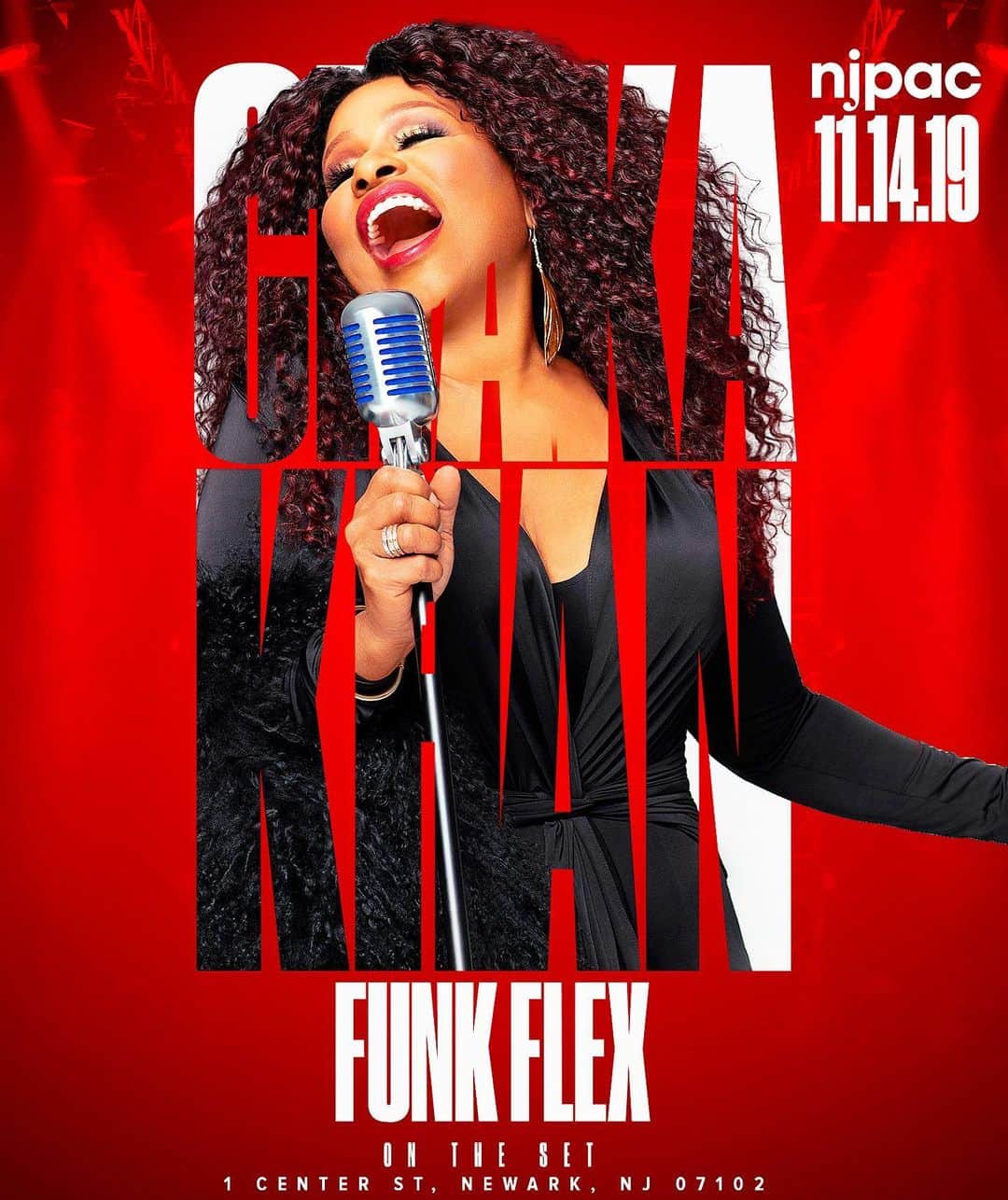 ファンクマスター・フレックスのインスタグラム：「Chaka khan!!! (I do it for all ages) 🤷🏿‍♂️ FunkFlex on the set!!! @litdigitaldjs」