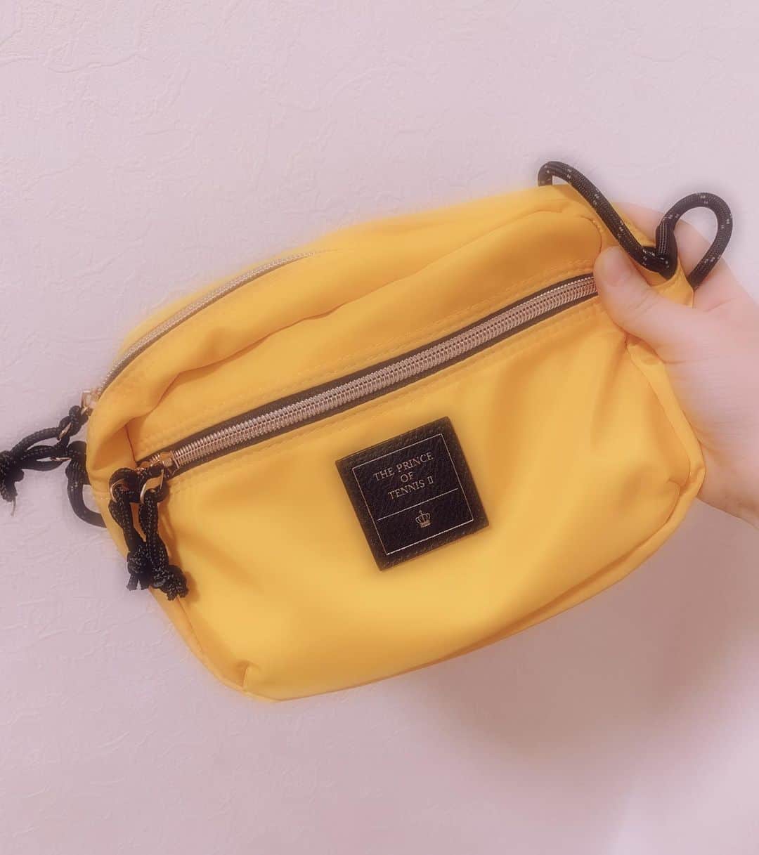 海月咲希さんのインスタグラム写真 - (海月咲希Instagram)「実はテニプリのバッグもう1つ持ってるのよ。おほほほ。 #テニプリ #テニプリグッズ #ショルダーバッグ #結構前に買ったやつ #常勝立海」9月11日 13時09分 - saki_mitsuki