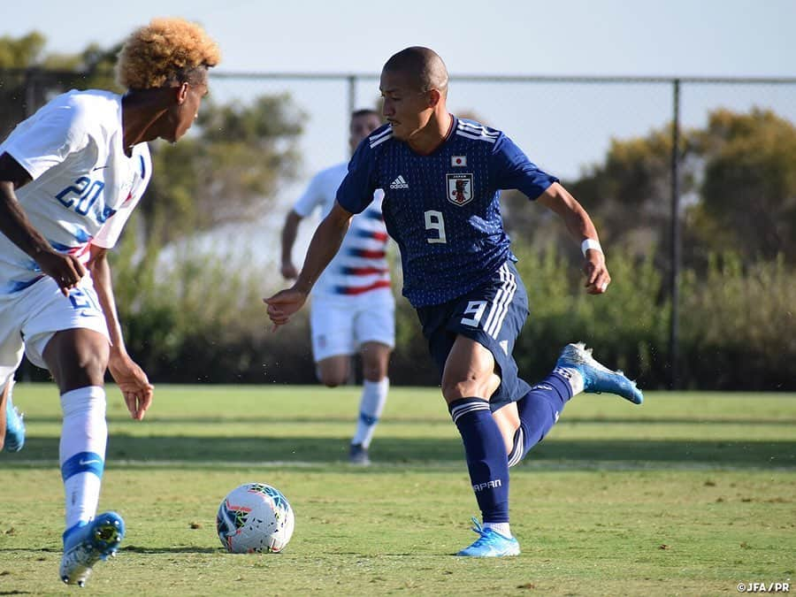 日本サッカー協会さんのインスタグラム写真 - (日本サッカー協会Instagram)「📸Match Photos②　2失点をはね返せずアメリカに敗戦～U-22日本代表 北中米遠征 ・ U-22日本代表は9日(月)、アメリカのカリフォルニア州でU-22アメリカ代表と対戦しました。立ち上がりこそ多くのチャンスを作った日本でしたが、前半終了間際に失点を許すと、後半にもPKから失点を献上。無得点に終わり、0-2で敗戦を喫しました。 ・ GK 1 #小島亨介  DF 13 #大南拓磨 → MF 14 #長沼洋一 DF 15 #岡崎慎 → DF 2 #立田悠悟 DF 22 #瀬古歩夢 MF 4 #菅大輝 → MF 5 #杉岡大暉 MF 7 #松本泰志 → MF 8 #田中碧 MF 19 #遠藤渓太 → MF 10 #安部裕葵 MF 20 #高宇洋 → MF 16 #齊藤未月 MF 21 #橋岡大樹 FW 9 #前田大然 → MF 6 #渡辺皓太 FW 18 #小川航基 → FW 11 #上田綺世 ・ [控え選手] GK 12 #大迫敬介 DF 17 #町田浩樹 ・ #daihyo #jfa #U22日本代表 ・ ―――――――――――――――――― U-22日本代表　今後のスケジュール>> ・ キリンチャレンジカップ2019 📅11/17(日)12:50KO 📍エディオンスタジアム広島 ・ キリンチャレンジカップ2019 📅12/28(土) 📍トランスコスモススタジアム長崎 ・ 👉大会情報はJFA.jpへ ――――――――――――――――――」9月11日 13時29分 - japanfootballassociation