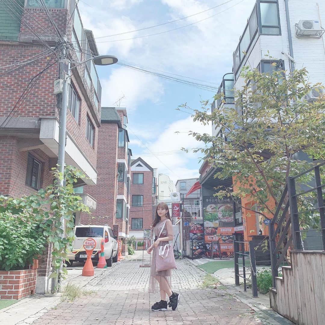 茉井良菜さんのインスタグラム写真 - (茉井良菜Instagram)「韓国に来ています.* やっと晴れた〜✈︎」9月11日 13時52分 - yonsuchan