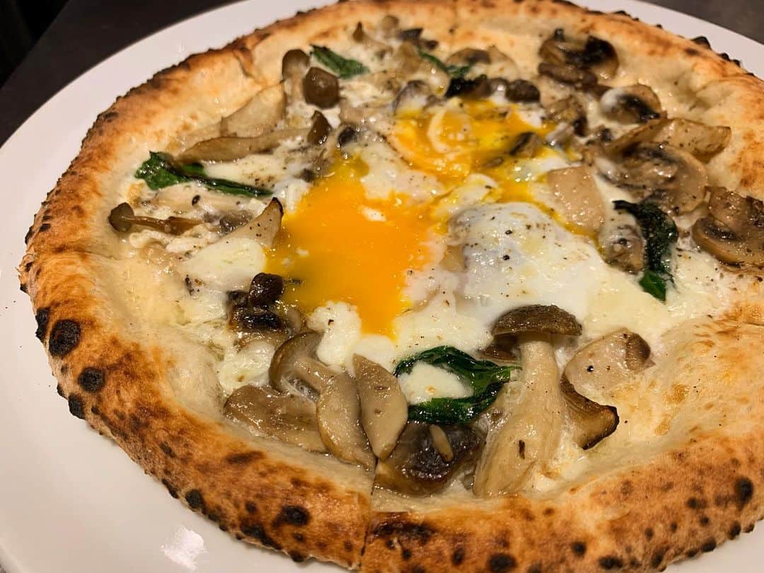 サルヴァトーレクオモ小矢部のグルメインスタ