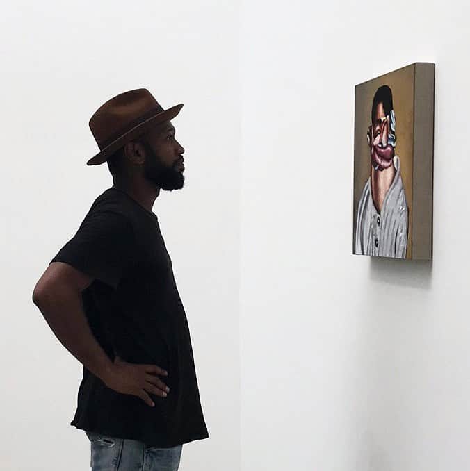 のインスタグラム：「#NathanielMaryQuinn: Join us this evening, from 6–8pm, for the opening of "Nathaniel Mary Quinn: Hollow and Cut" at Gagosian, Beverly Hills!  While Quinn’s portraits might resemble collages, they are actually rendered by hand with oil paint, charcoal, gouache, oil stick, pastels, and gold leaf. He begins with a vision—a vague flash of a face from his past—that he feels viscerally compelled to translate into reality. Learn more via the link in our bio. ___________ #Gagosian @nathanielmaryquinn  Nathaniel Mary Quinn at "Hollow and Cut," Gagosian, Beverly Hills, September 11–October 19, 2019. Artwork © Nathaniel Mary Quinn」