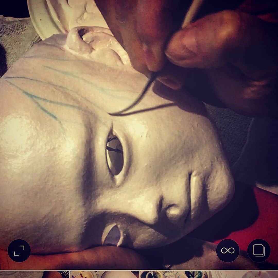 こうぶんこうぞうさんのインスタグラム写真 - (こうぶんこうぞうInstagram)「Thanks for coming my page!! My home page.  静脈を。。。 【cozo cobun こうぶんこうぞう】  English→http://www.kozo-kobun.com  japanese→https://www.cocoart.work/  #canvas #acrylic #painting #art #girl #boy  #contemporary #LorettaLux  #Balljointdoll  #doll  #clay #Sculpture #Livingdoll #Figure #Threedimensional #object #jointdoll #doll #球体関節人形 #人形 #ドール #関節人形 #フィギュア #粘土 #彫刻 #立体 #Balljointfigure #artdoll」9月12日 2時06分 - cozo_cobun