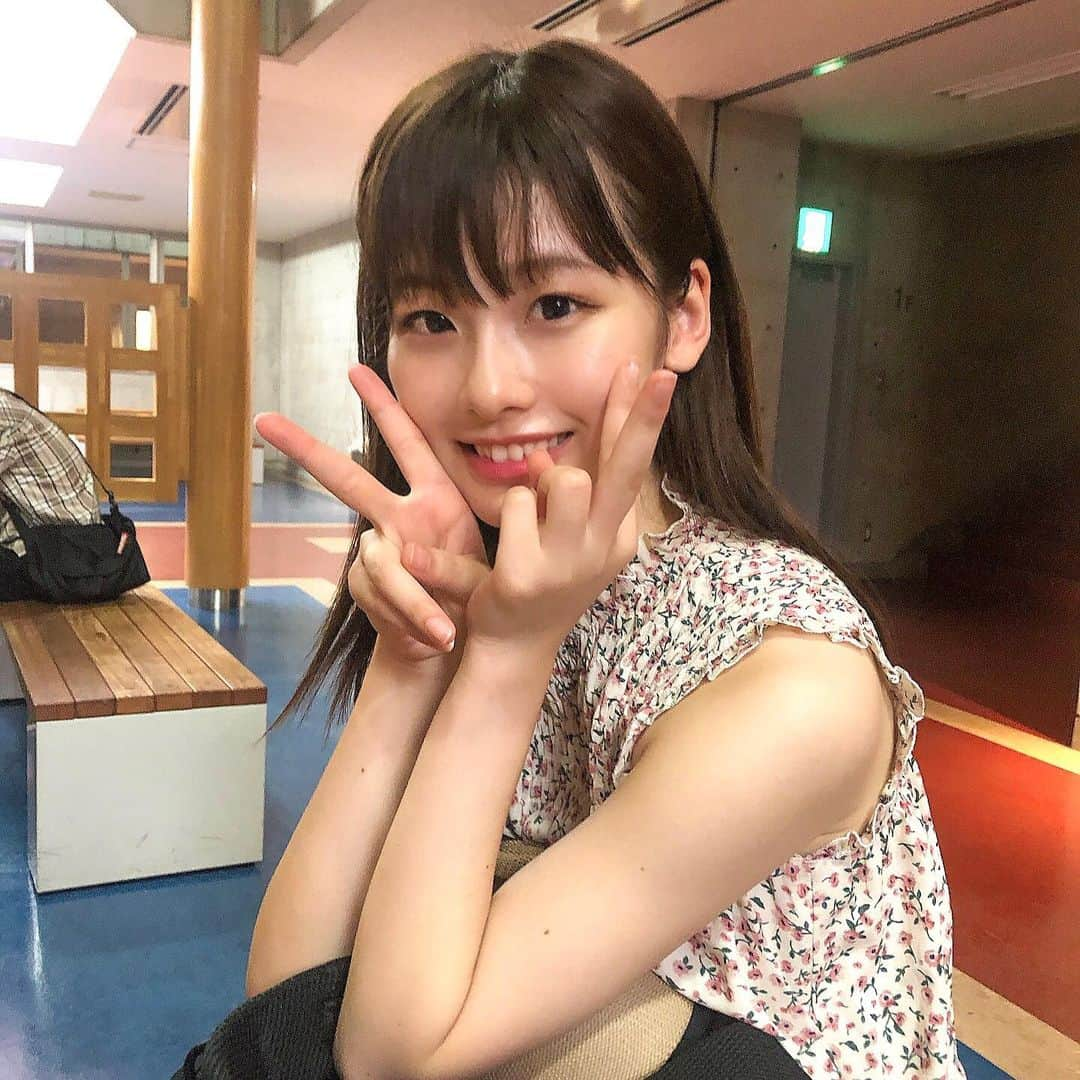 浅井七海さんのインスタグラム写真 - (浅井七海Instagram)「.﻿ ﻿ ﻿ ﻿ ほんじつ﻿ ﻿ ﻿ ﻿ 今日の私です！﻿ こちら達成感のピース。✌🏻(笑)﻿ ﻿ ﻿ #ピース #お疲れ様でした #今日の私﻿ ﻿ ﻿ ﻿」9月11日 19時57分 - naamin48_