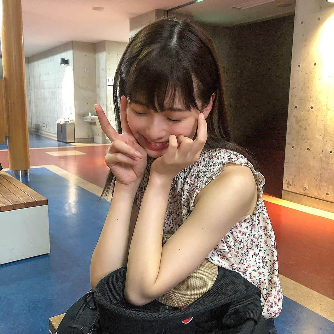 浅井七海さんのインスタグラム写真 - (浅井七海Instagram)「.﻿ ﻿ ﻿ ﻿ ほんじつ﻿ ﻿ ﻿ ﻿ 今日の私です！﻿ こちら達成感のピース。✌🏻(笑)﻿ ﻿ ﻿ #ピース #お疲れ様でした #今日の私﻿ ﻿ ﻿ ﻿」9月11日 19時57分 - naamin48_