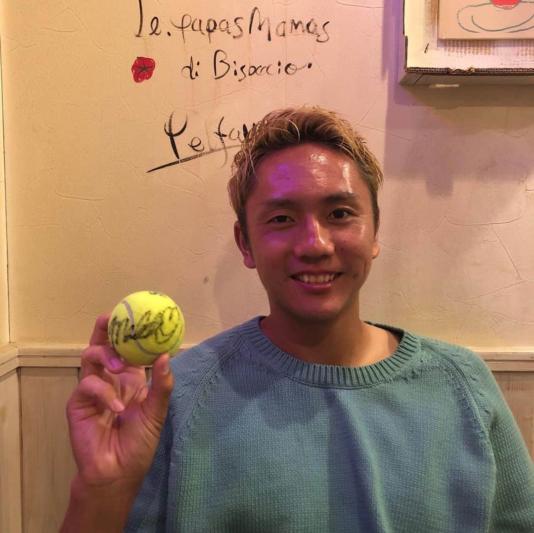 吉野恭平さんのインスタグラム写真 - (吉野恭平Instagram)「はじめてのテニス観戦めちゃ楽しかった！二宮、穂積ペアうますぎた！🎾刺激もらえたのでまた頑張ります！⚽️ #花キューピットオープン」9月11日 20時18分 - kyohei_yoshino5
