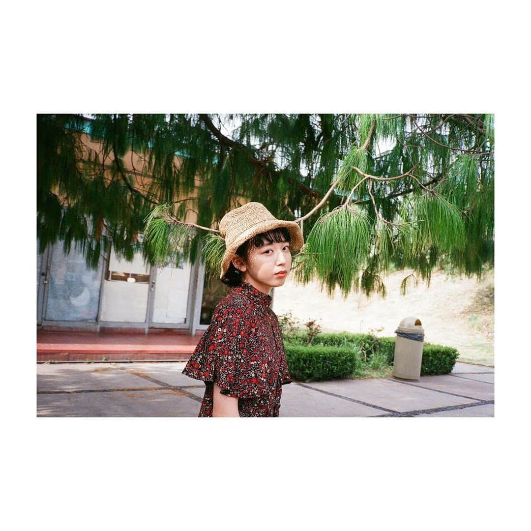 ANGERMEさんのインスタグラム写真 - (ANGERMEInstagram)「こんばんは〜笠原桃奈です！🌿 今日はメキシコに行った時の写真を紹介！！👏🏼 メキシコは本当に美しい風景だらけで、癒されました。 メンバーとカラフルな景色が、すごく似合っていて、また行きたいなと思いました！ そしてライブも本当に盛り上がってくださって、嬉しかったです☺️ そういえば皆さん！POP'n アイドル 04に出演させて頂くことが決まりました！！11/27です。ぜひチェックお願いします🤲  #angerme #ANGERMEXICO #アンジュルム #film #白桃カメラマン」9月11日 21時22分 - angerme_official