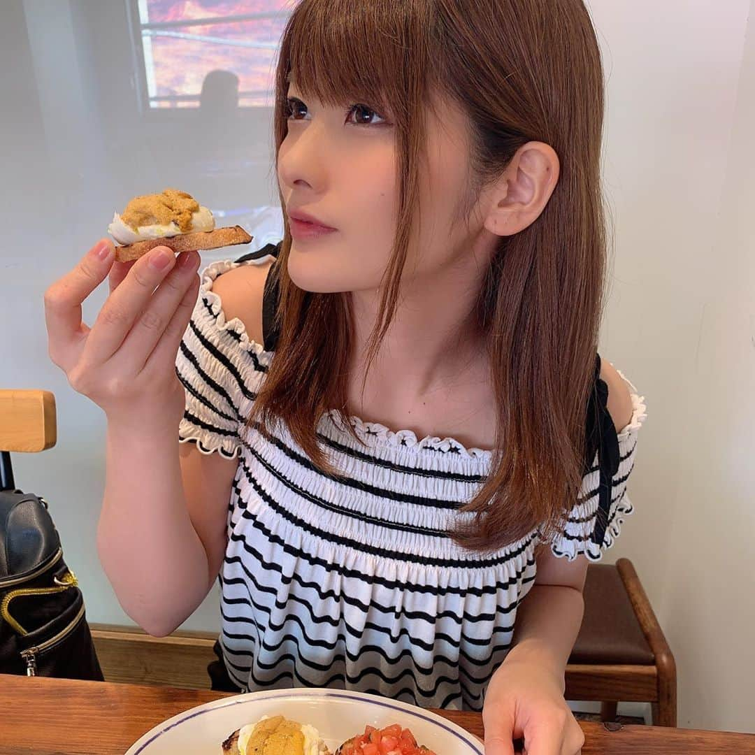 上矢えり奈さんのインスタグラム写真 - (上矢えり奈Instagram)「＊-＊-＊-＊-＊-＊-＊-＊. . 三茶でシャレオツランチしてきた🍝 3階建の落ち着いた店内で 美味しいご飯もススムね〜🐟 お肉のぐるぐるのやつ初食感で めっちゃ美味しくて超おすすめ！(語彙力) . erina. . ＊-＊-＊-＊-＊-＊-＊-＊. . #三軒茶屋ランチ #三軒茶屋グルメ #三軒茶屋 #ペスケリア #三茶ランチ #三茶グルメ #三茶飲み #三茶 #三軒茶屋イタリアン  #pescheria #pescheria_bar #パスタ #おしゃれご飯 #女子会 #おすすめ #上矢えり奈」9月11日 21時36分 - k.erinyann