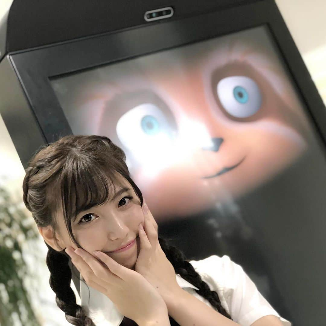 東海テレビ「SKE48のあいちテル！」さんのインスタグラム写真 - (東海テレビ「SKE48のあいちテル！」Instagram)「後ろに映るのは…？放送をお楽しみに(^^)﻿ ﻿ #東海テレビ 9/12木21:54~放送﻿ 番組HPで22:00~配信。「あいちテル」で検索。﻿ ﻿ #荒井優希 #SKE48 #あいちテル#aichiteru﻿ #愛知県 ‬#aichi #japan #あいちロボットショーケース﻿ #セントレア #中部国際空港 #AichiSkyExpo」9月11日 21時52分 - aichiteru_ske48