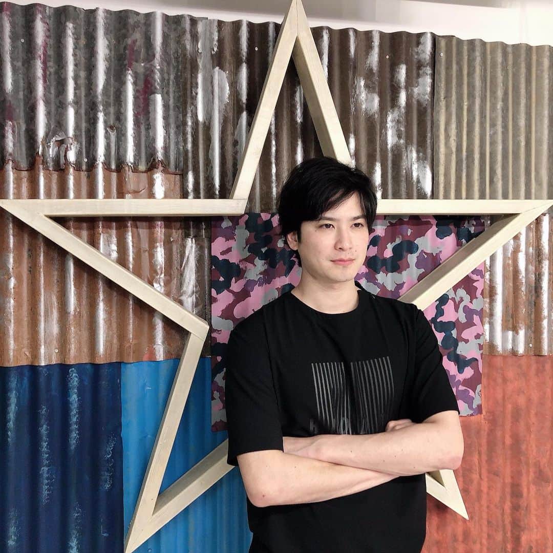 のインスタグラム：「そして今日俺は昼間の母の有言を実行すべくタッキーチャンネルを楽しんでくるのであった😊  見てくれたみんなありがとよ！  #タッキーチャンネル#親孝行息子#stardustpromotion#滝口幸広」