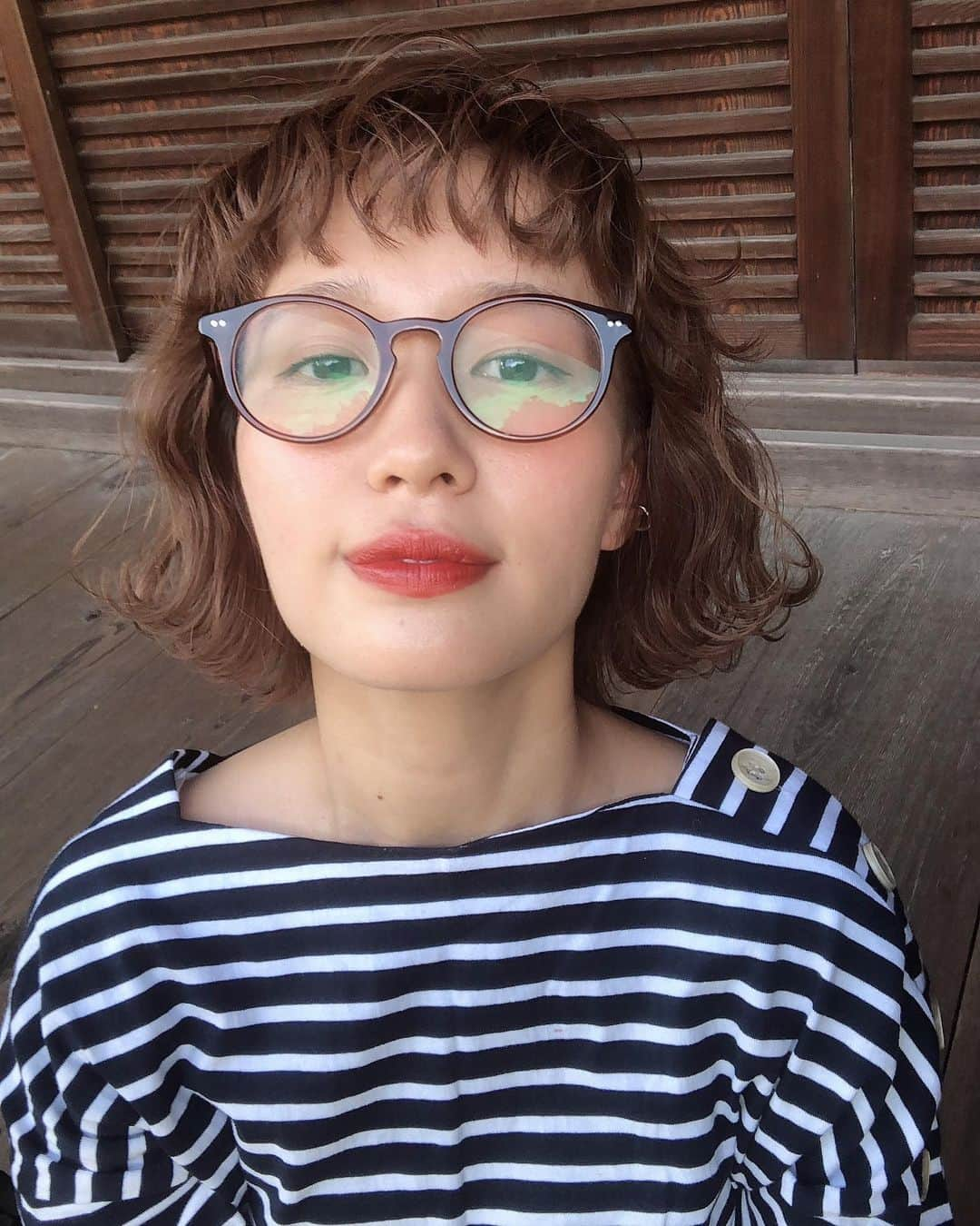 柴田紗希さんのインスタグラム写真 - (柴田紗希Instagram)「zoffコラボメガネ👓 最近ずっと交互でつけてるよ。 いよいよ来週先行予約スタートです♡ #ゾフガルコレ #zoff @zoff_eyewear」9月11日 22時18分 - shibasaaki