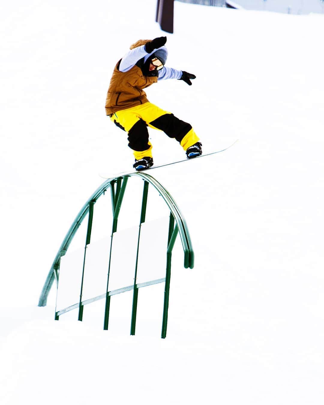 岡本圭司さんのインスタグラム写真 - (岡本圭司Instagram)「Back to 2012 @47parkdiggers . Bs tail 270 out was my favorite trick.  #47parks  #theparks  #snowboarding  #jibbing  #werideforever」9月11日 22時27分 - hywod_kj
