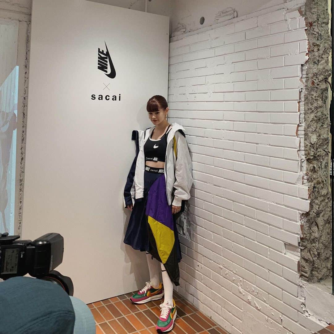 emmaさんのインスタグラム写真 - (emmaInstagram)「@sacaiofficial × @nike  release party 🖤」9月11日 22時34分 - okss2121