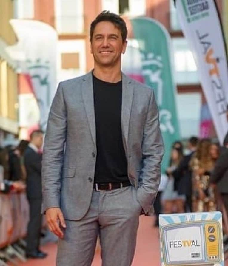 ガルシアマドリッドさんのインスタグラム写真 - (ガルシアマドリッドInstagram)「Guapísimo @orioltarrason en el @festivaldecinemadevitoria #chicosguaposvestidosdegarciamadrid  #Repost @orioltarrason ・・・ Nuestra andadura por el @festval_oficial en #vitoria ha llegado a su fin. Muchas gracias a todos por la buena acogida. El @elnudotv se desata. @atresplayer @diagonaltelevisio  Gracias @garciamadrid por el traje y a @pikolinos por los zapatos. Y gracias a @gokumorales por el estilismo 😎」9月12日 0時32分 - garciamadrid