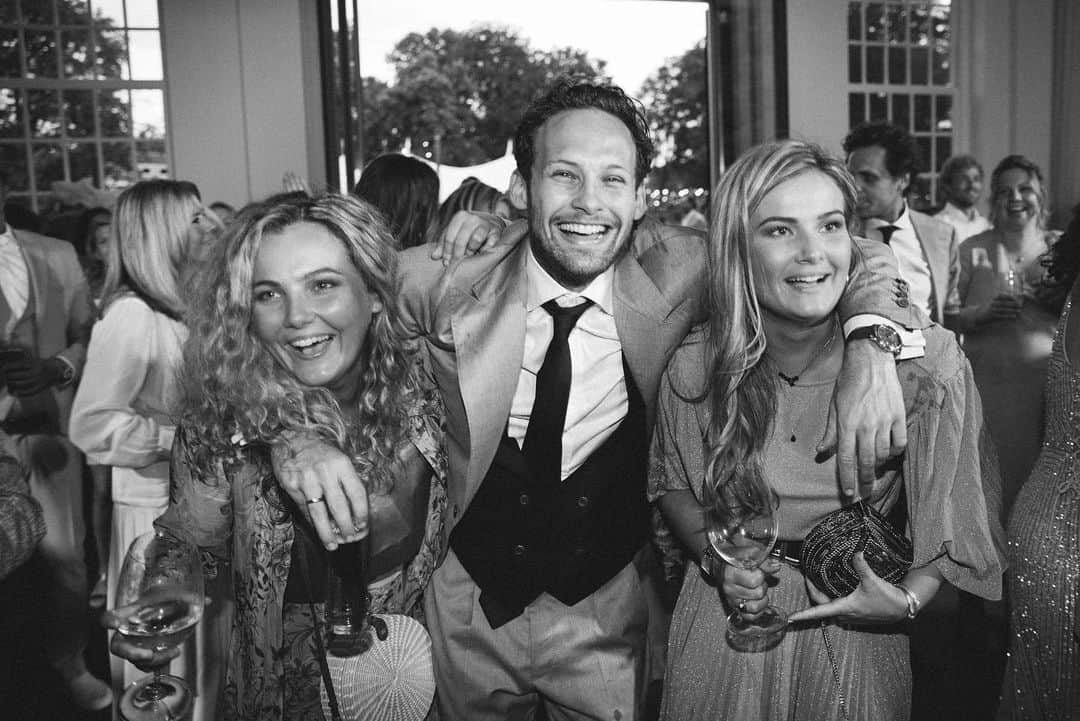 デイリー・ブリントのインスタグラム：「I think there was something funny!! 😂😘」
