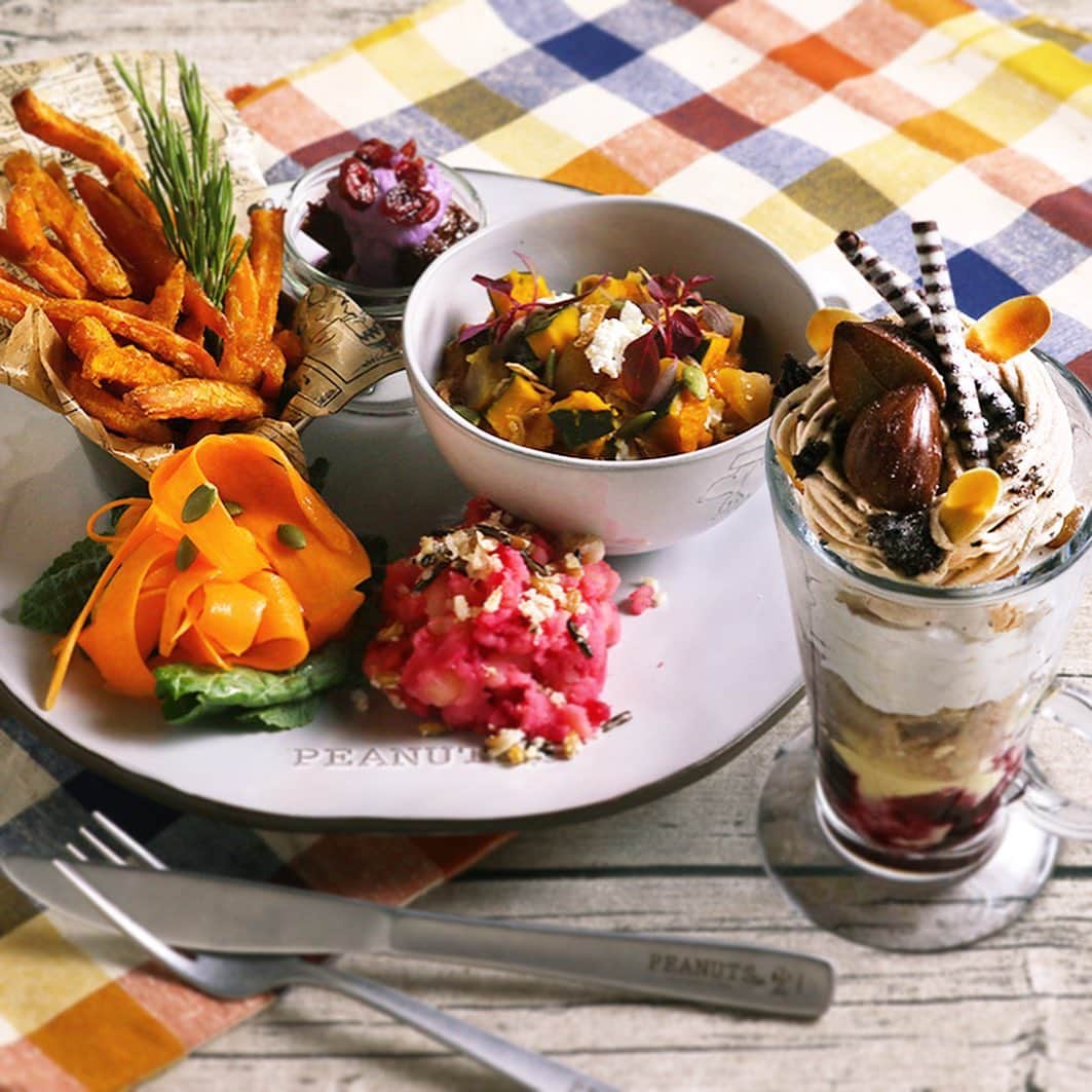ピーナッツ カフェのグルメインスタ