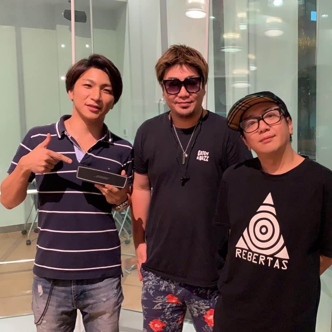 LITTLEのインスタグラム：「今日はFM福岡でミュージックミストン 明日は吉祥寺SHUFFLEでDJ 明後日は福岡bijouでDJ(KAZRUも歌うよ！) #よろしくお願いします」