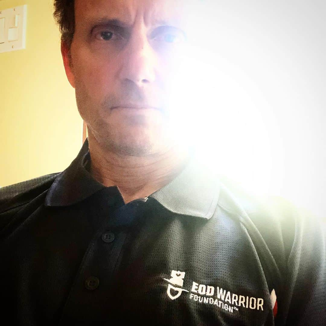 トニー・ゴールドウィンさんのインスタグラム写真 - (トニー・ゴールドウィンInstagram)「These warriors save lives 24/7 by risking their own 24/7. Support the #eodwarriorfoundation @eod_wf」9月12日 4時23分 - tonygoldwyn