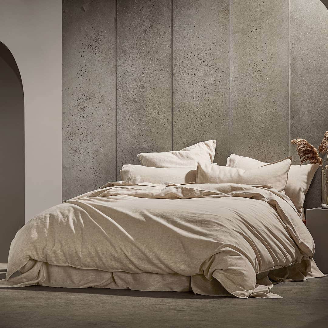 Target Australiaさんのインスタグラム写真 - (Target AustraliaInstagram)「Discover blissful rest with bedding crafted from pure linen. Super King now available, exclusive to online. 🎯❤️ #goldendays #targetaus #targetaushome」9月12日 6時38分 - targetaus