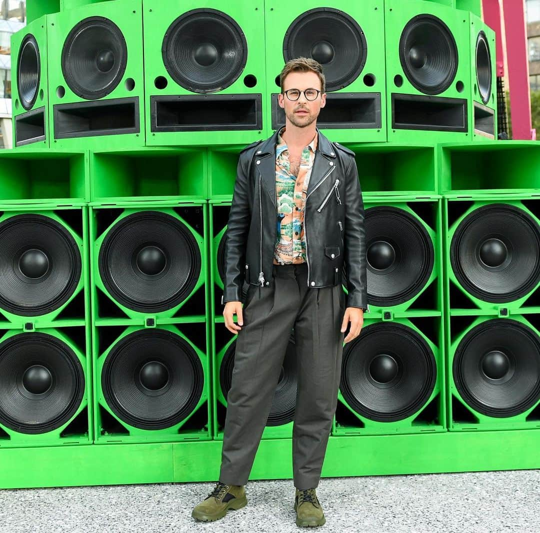 ブラッド・ゴレスキーさんのインスタグラム写真 - (ブラッド・ゴレスキーInstagram)「Surround sound 🔊 @coach #coachss20 #coachny #nyfw」9月12日 8時22分 - bradgoreski