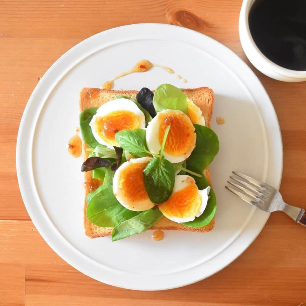 山崎佳のインスタグラム：「Today’s breakfast.」