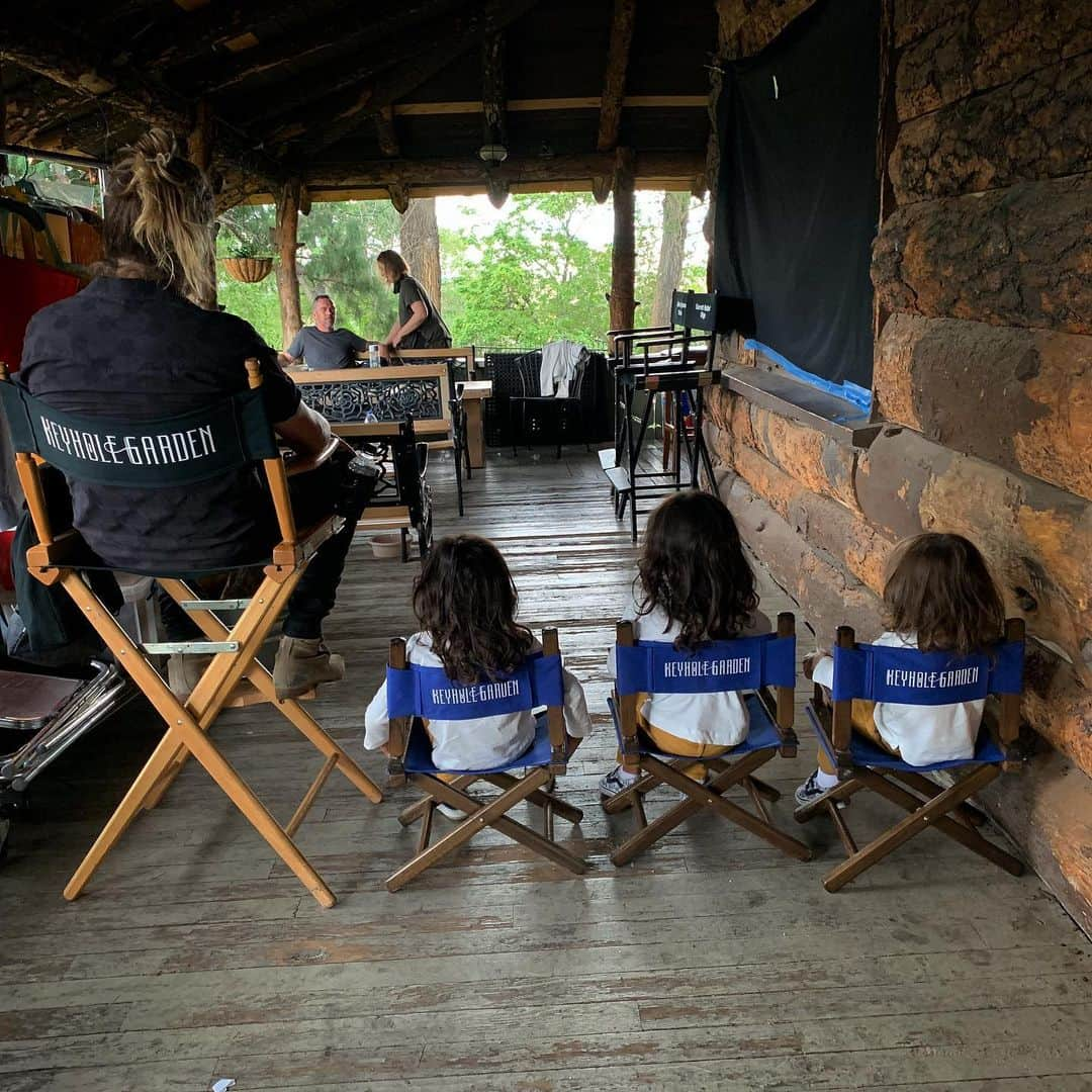 ゾーイ・サルダナさんのインスタグラム写真 - (ゾーイ・サルダナInstagram)「Filming has begun. #keyholegardenmovie」9月12日 9時57分 - zoesaldana