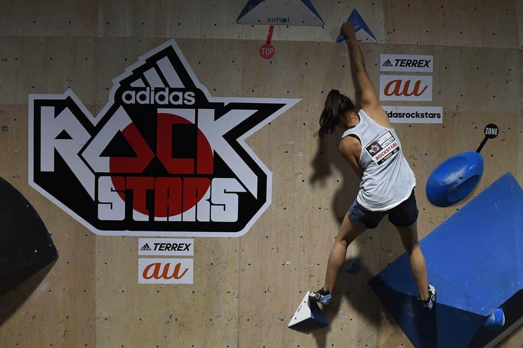 中村真緒のインスタグラム：「@adidasrockstars will start tomorrow🤩 ・ ・ ・ 📸by @toksuede 🧞‍♂️ @addfriction @mudhand_cb @phiten_official @e9clothing_official @frictionlabs  #climbing #bouldering #クライミング #ボルダリング #マオハンド #adidasrockstarstokyo」