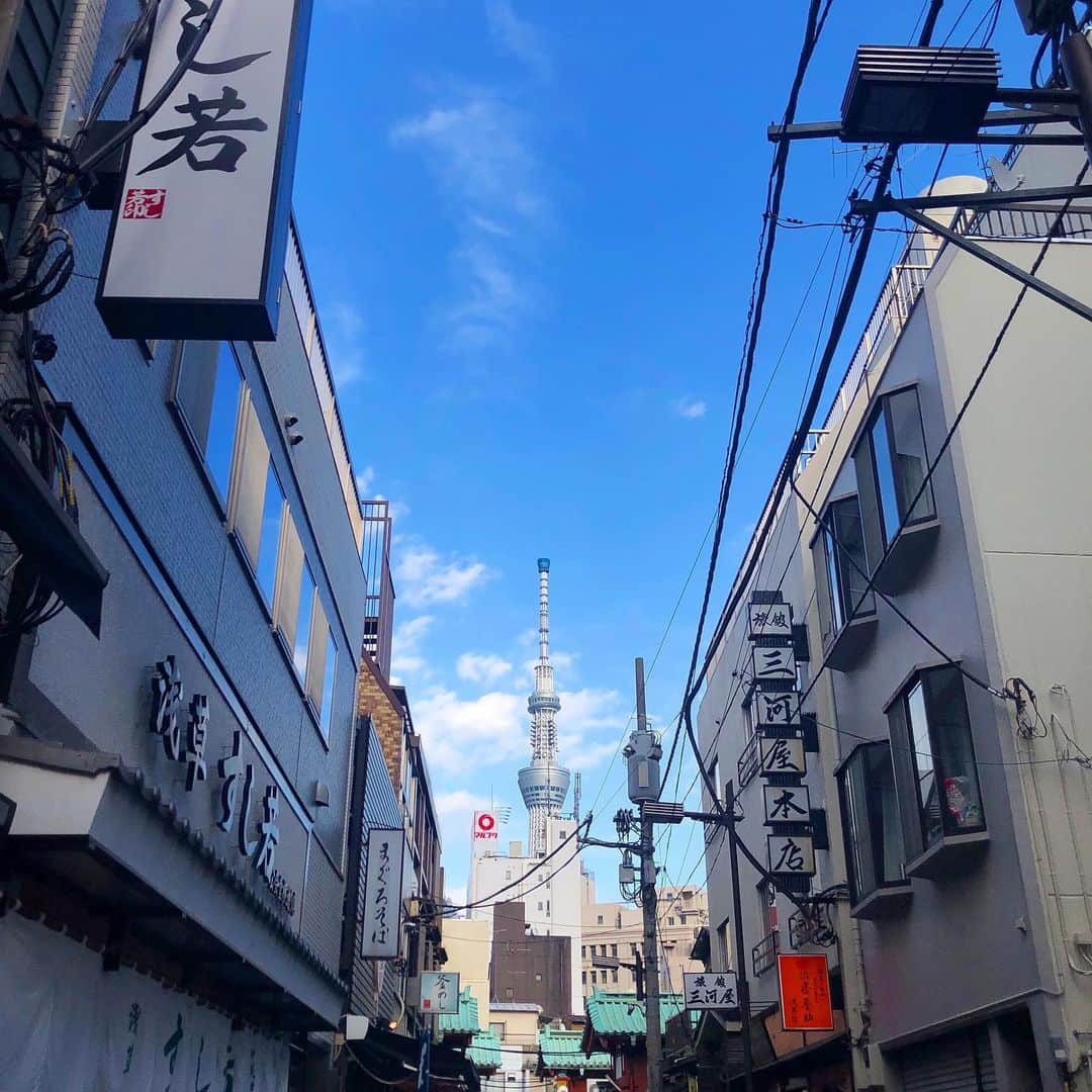 内田珠鈴さんのインスタグラム写真 - (内田珠鈴Instagram)「今日は綺麗な青空が見れた。 #shuricamera」9月12日 21時51分 - shuri_426