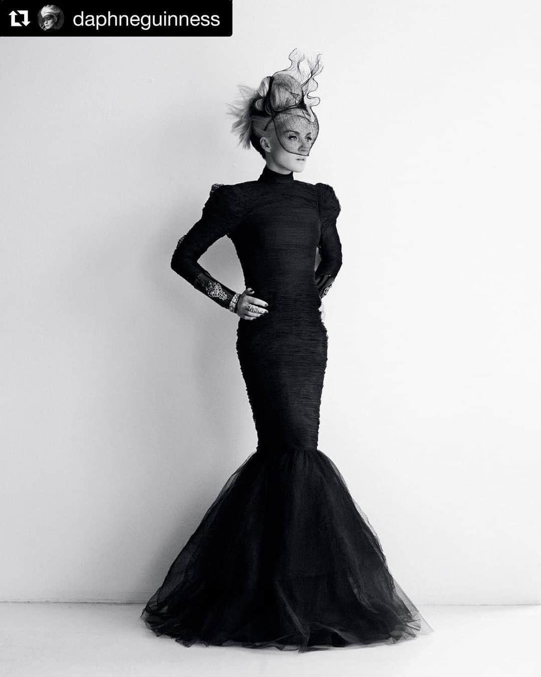 のインスタグラム：「#Repost @daphneguinness ・・・ Auf wiedersehen, so long... ✖️ Photographer: Paul Wetherell Stylist: Heidi Bivens Hair: Shinobu Makeup: Poppy Bartlett Cuffs: Christian Lacroix Veil: Philip Treacy」