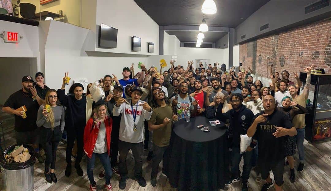 ゲームのインスタグラム：「Dope @shopmedmen X @treesbygamecalifornia  event tonite... thank you to all the amazing people who came through... words cannot explain how thankful I am to have all of you on board !!!!! #TreesByGame 🗣💨」