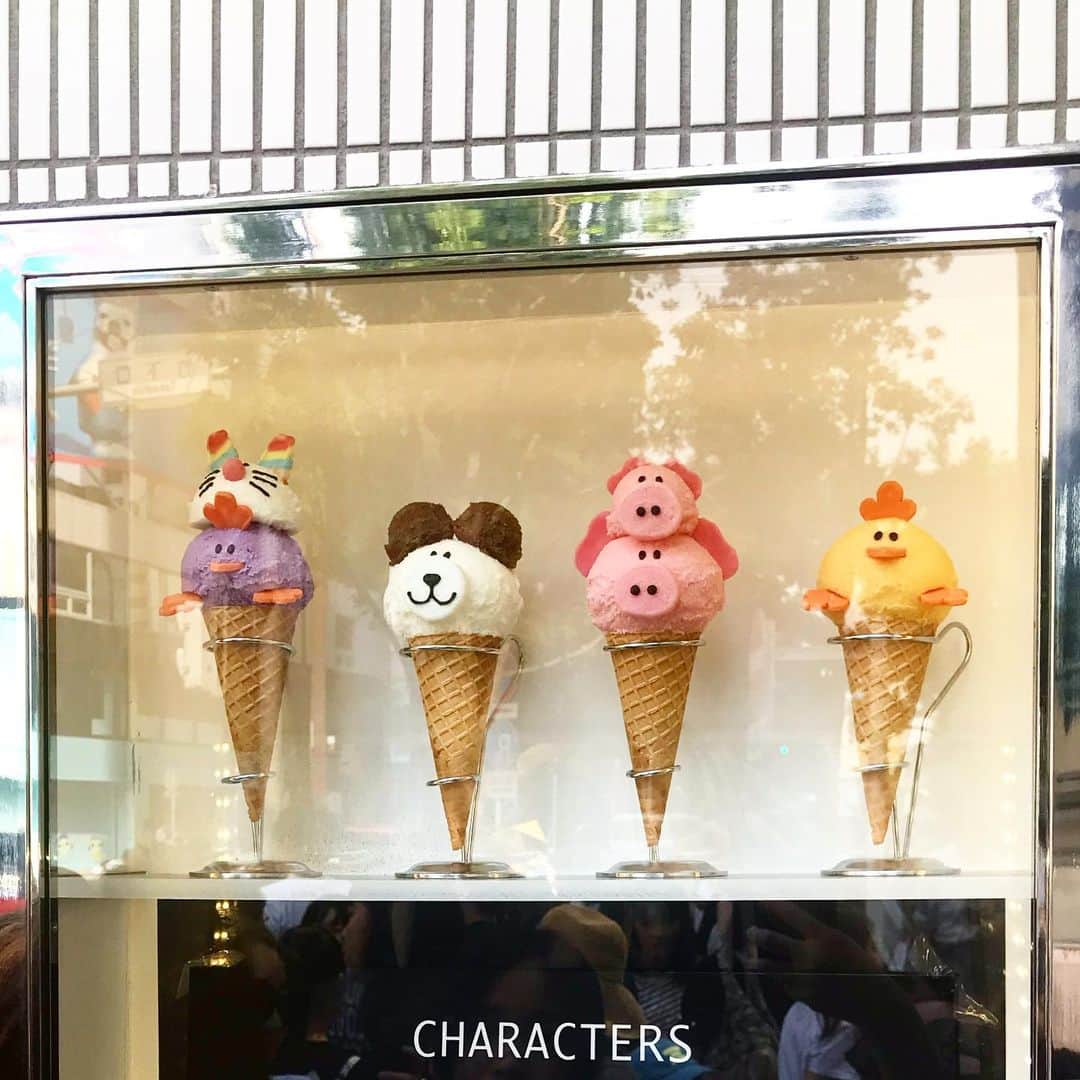 森田えりかさんのインスタグラム写真 - (森田えりかInstagram)「Cute!!!!!🍦🐷🐔🐻🐶🍦 #icecream #tokyo #cute」9月12日 16時31分 - erikaricottamelon