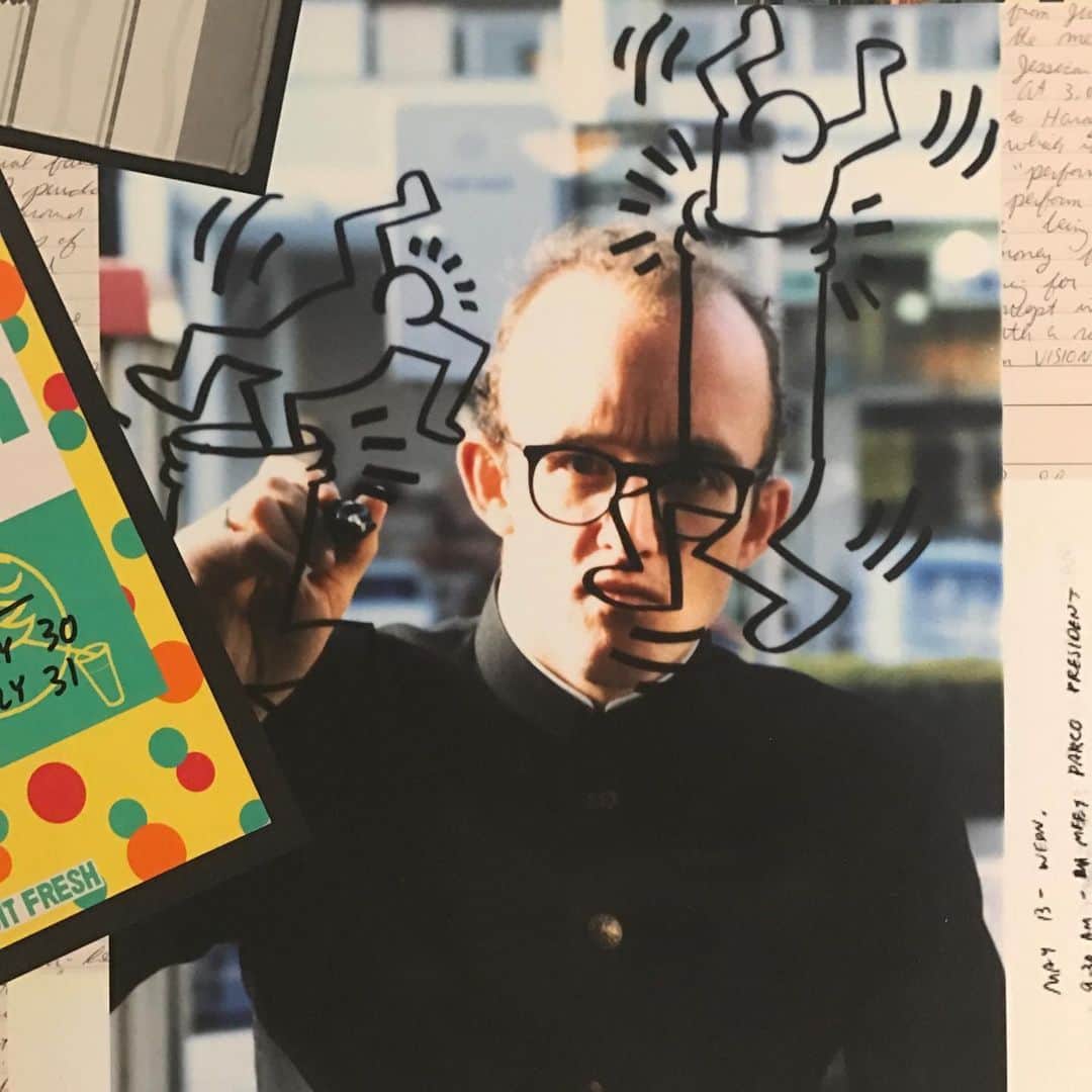 ダンドイ舞莉花さんのインスタグラム写真 - (ダンドイ舞莉花Instagram)「Nakamura Keith Haring Museum  Those of you who went to NIS, I found Mr. Barakan in one of the photos!! #小淵沢 #keithharing #japan #newyork #キースへリング #popart #fun #mrbarakan #バラカンさん #見つけた #ママと旅行」9月12日 16時48分 - mdandoy18