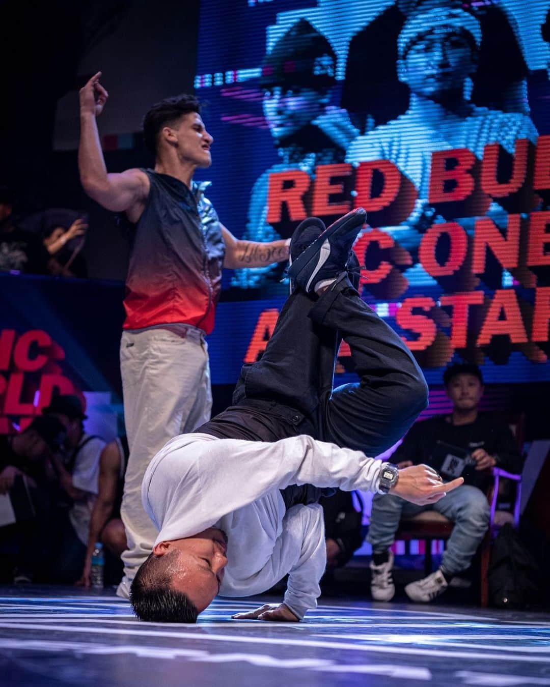 野中泰輔さんのインスタグラム写真 - (野中泰輔Instagram)「Maybe I got MVP in @bbickorea 2019😝😎 📸 @iamsonstar  #bboytaisuke #redbull #g_shock #freegun #makavelic #ozracing #puma #ghmumm #thefloorriorz #ftheb #check4471」9月12日 16時59分 - bboy_taisuke