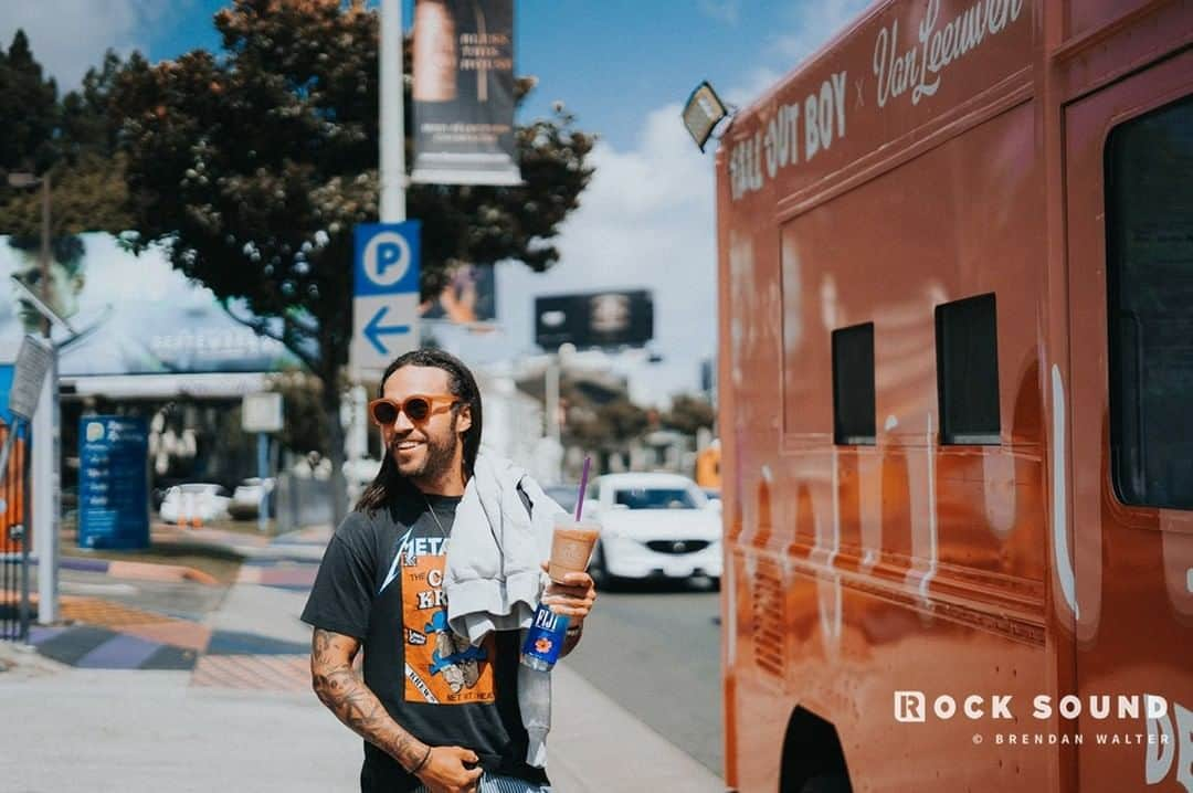 Rock Soundさんのインスタグラム写真 - (Rock SoundInstagram)「Just a Pete Wentz, and his Fall Out Boy ice-cream truck 📸: Brendan Walter」9月12日 19時00分 - rocksound