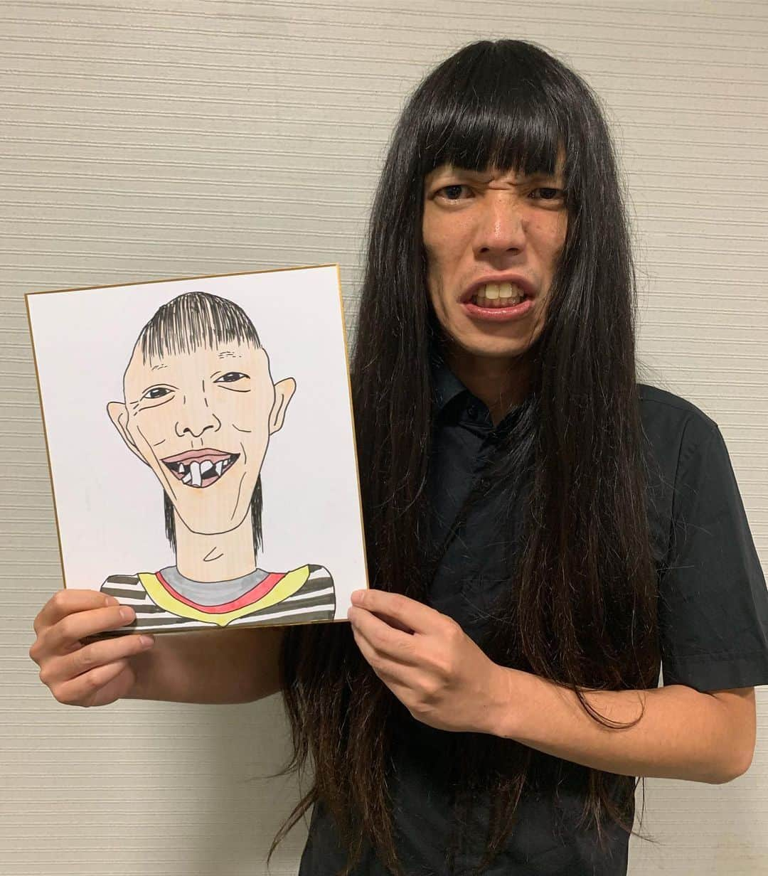 kento fukayaさんのインスタグラム写真 - (kento fukayaInstagram)「【さえない似顔絵48】 金属バット 友保さん  #さえない似顔絵 #似顔絵 #イラスト #お笑い #芸人 #よしもと漫才劇場 #金属バット 友保さん #セクシーとイカつさの間 #見た目鬼っぽいけど #鬼ほど優しい #また舞台被りたい #kentofukaya」9月12日 19時17分 - kento1989