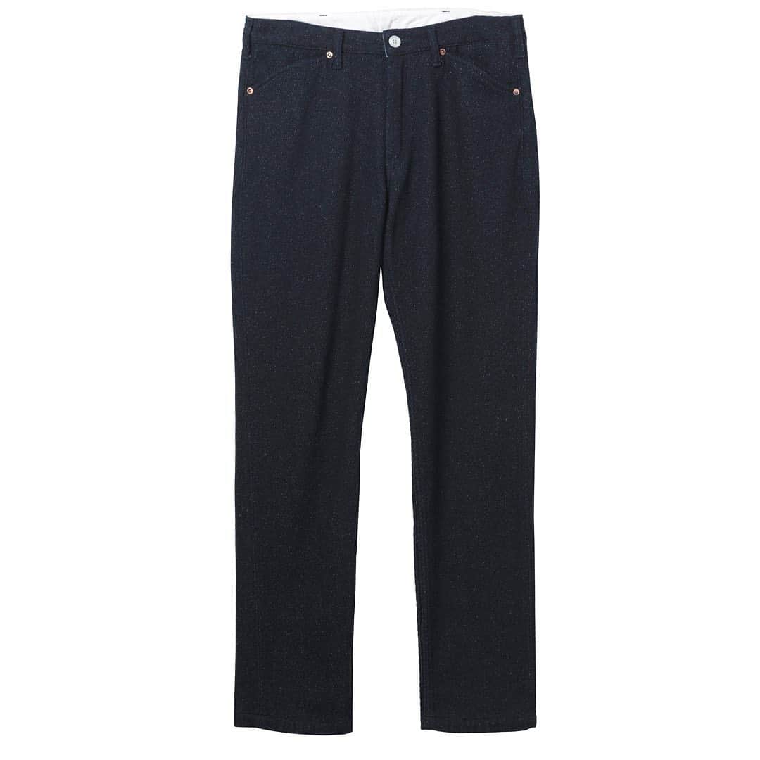 momotarojeansのインスタグラム：「01-070 cotton wool silk tight trousers  #kojima #kurashiki #okayama #jeans #denim #denimday #denimporn #denimhead #selvedge #selvage #selvedgedenim #selvedgeforum #denimevolution #selvedgemurah #unionspecial #goingtobattle #madeinjapan #japanesedenim #fading #naturalfading #madebyhand #madeinjapan #jeanslife #vintagejeans #fade #selvedge #mensweardaily」