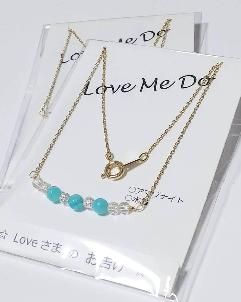 LOVE ME DOさんのインスタグラム写真 - (LOVE ME DOInstagram)「9月14日(土)占いトークライブ限定発売パワーストーンのネックレス。45センチぐらいです。チェーンはメッキです。アマゾナイトが迷いをなくし進むべき道に導いてくれます。#アマゾナイト #水晶 #ラブちゃんパワーストーン #LoveMeDoパワーストーン」9月12日 20時04分 - lovemedo_fortunteller