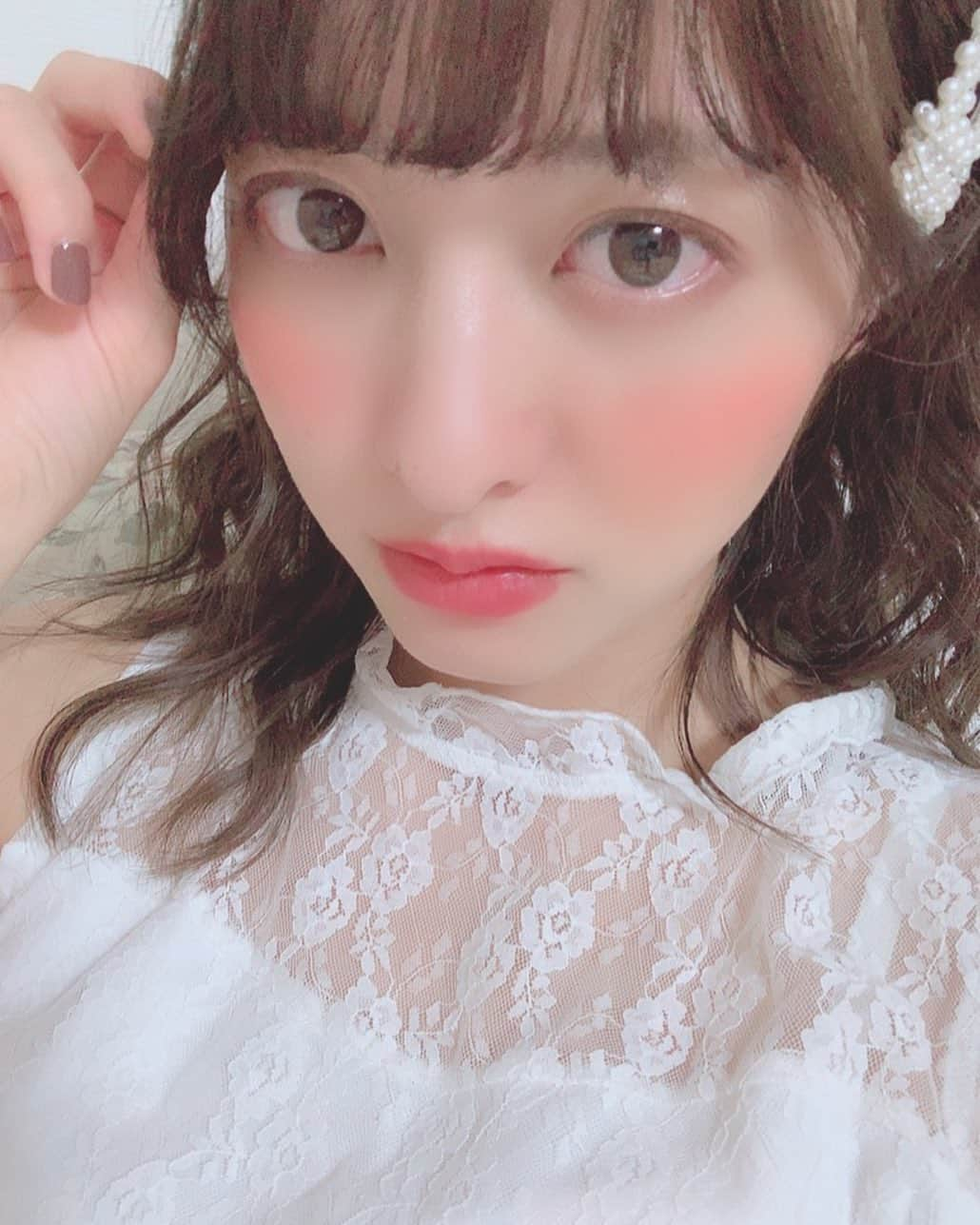 羽島みきさんのインスタグラム写真 - (羽島みきInstagram)「今日は撮影だったよおお  チーク濃いめです🥴  #もう9月 #夏終わっちゃったね #これからは秋だ #みんなにとってなに秋かな #みきは #食欲の秋 #いや #一年中だったわ」9月12日 20時05分 - miki__kmyd